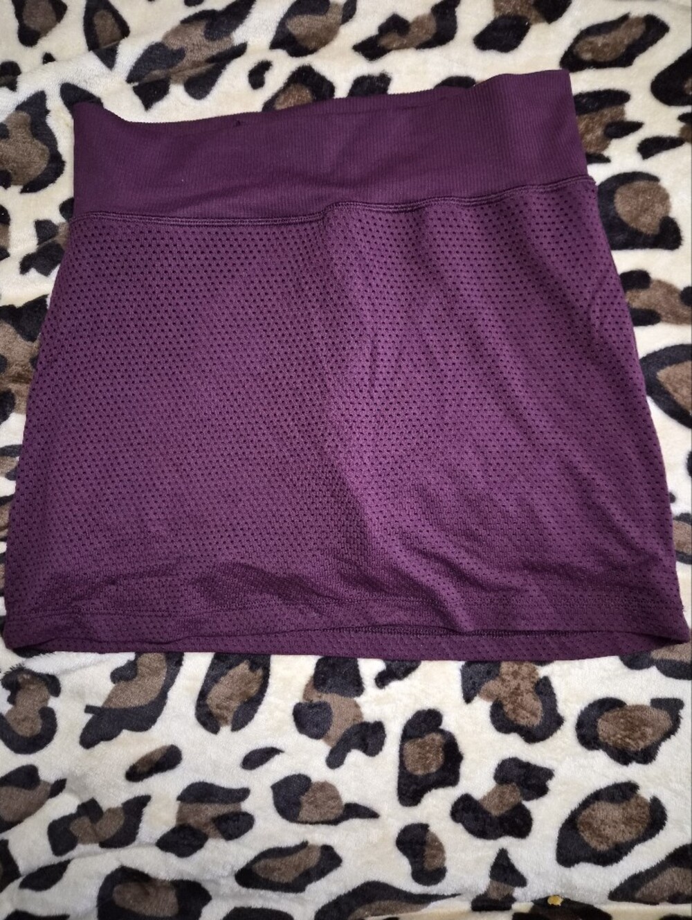 PINK Victoria's Secret Maroon Seamless Athletic Skort